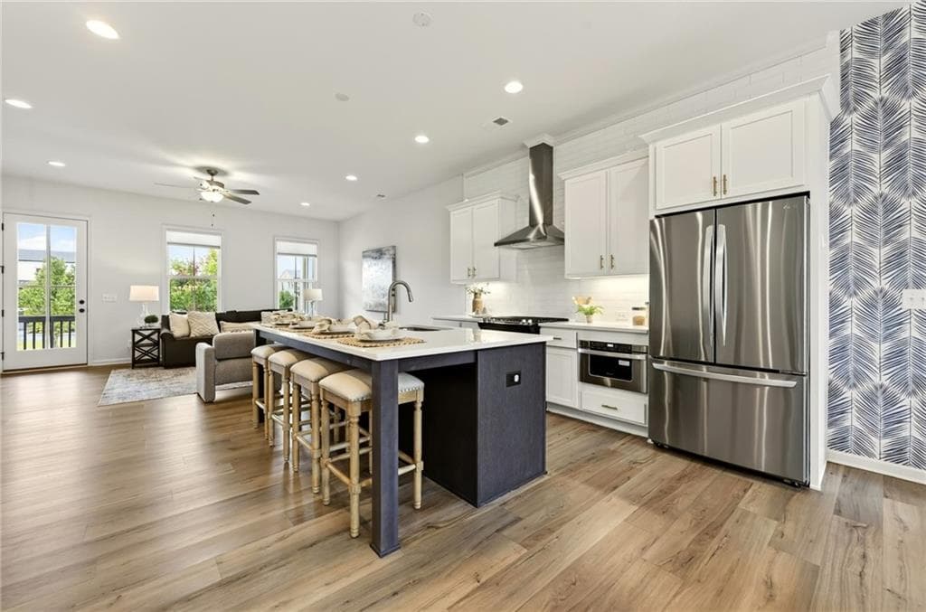 3 bedroom, 4 bathroom, 2,025 sq ft townhouse for sale at 132 Harlow Circle, Roswell, GA 30076 — photo 7