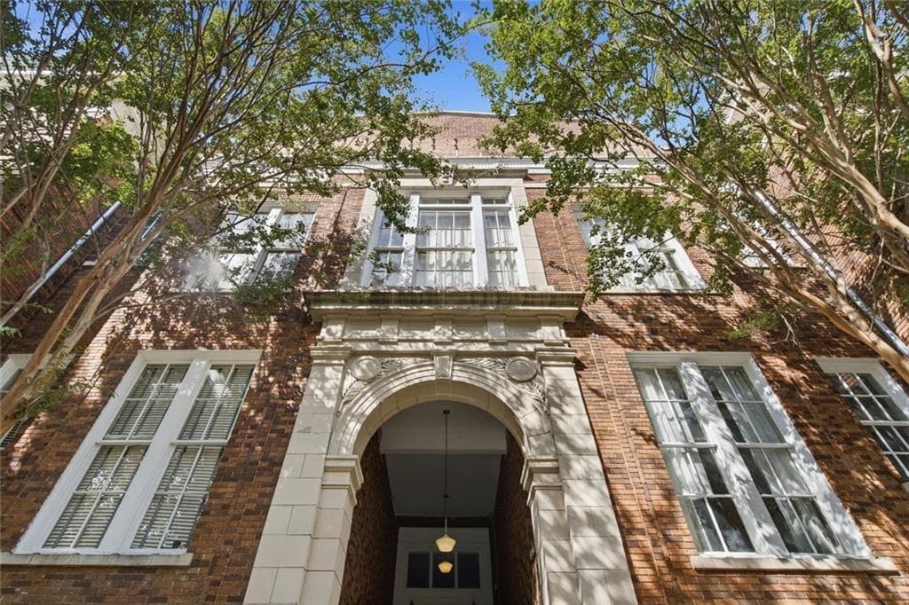 1 bedroom, 1 bathroom, 817 sq ft condominium for sale at 978 North Avenue 109, Atlanta, GA 30306 — photo 2