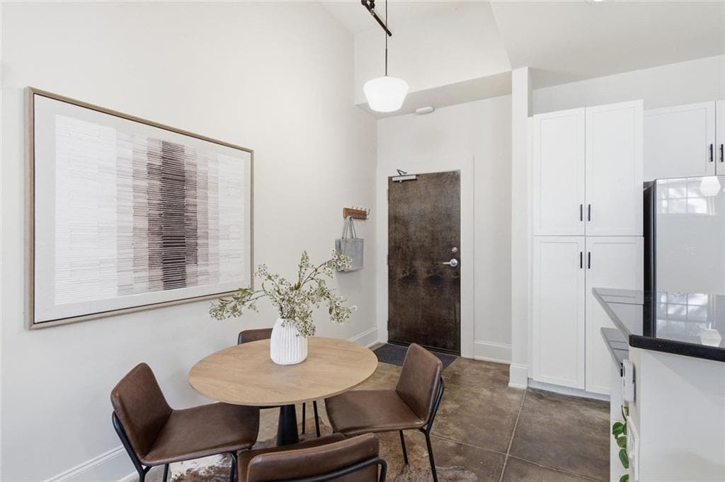 1 bedroom, 1 bathroom, 817 sq ft condominium for sale at 978 North Avenue 109, Atlanta, GA 30306 — photo 5