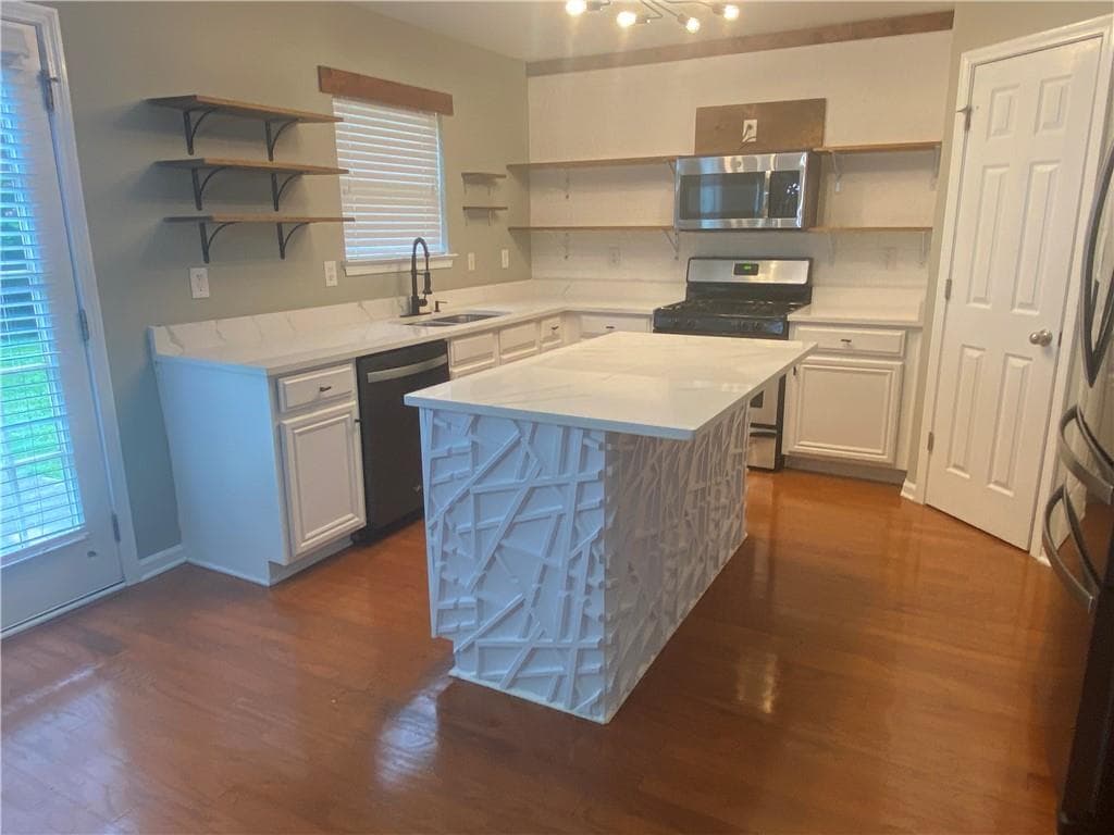 4 bedroom, 3 bathroom, 2,676 sq ft single family residence for sale at 2920 Chilhowee Drive, Atlanta, GA 30331 — photo 4