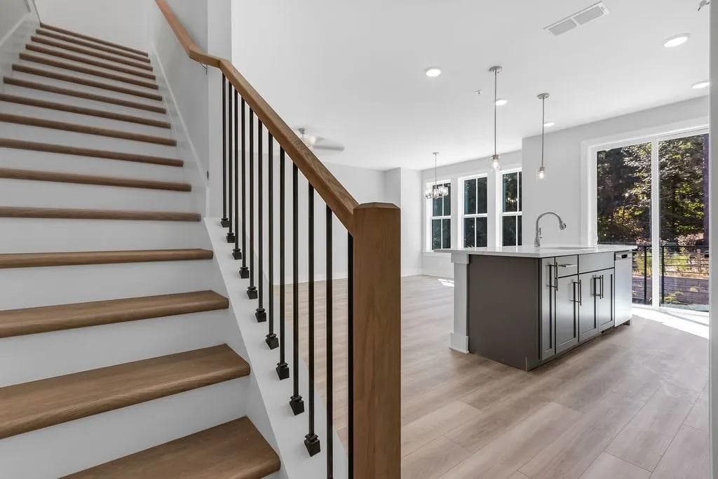 3 bedroom, 3 bathroom, 1,923 sq ft condominium for rent at 734 Urban Grange Way, Suwanee, GA 30024 for $2,600 a month — photo 4