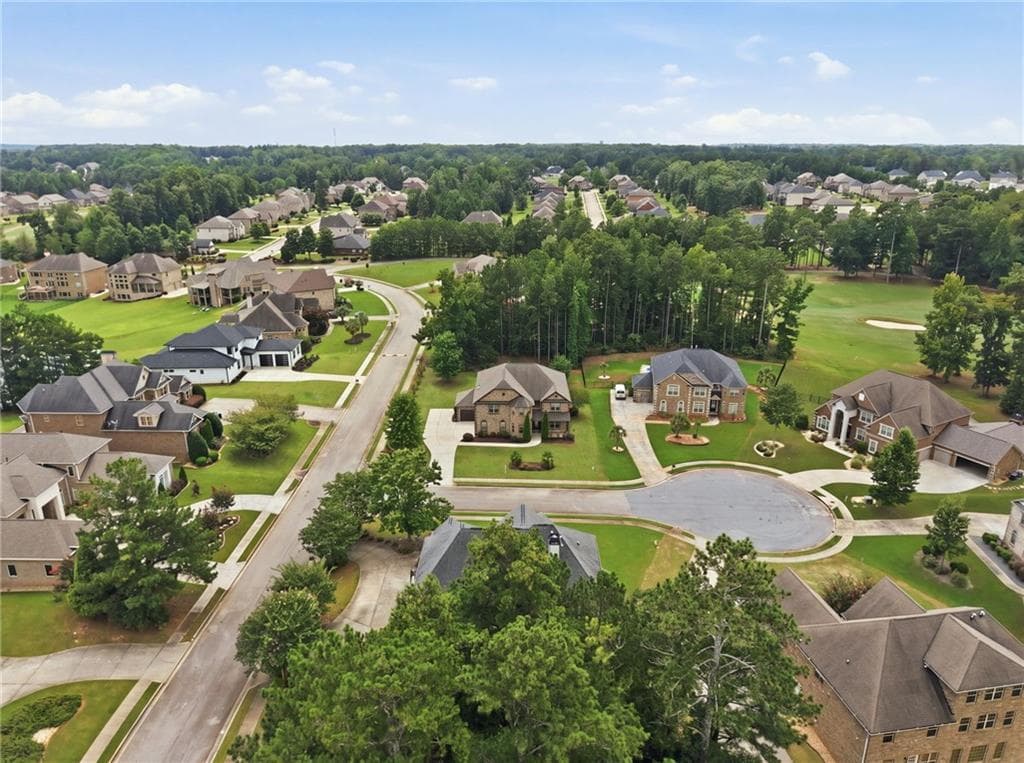 4 bedroom, 4 bathroom, 4,902 sq ft single family residence for sale at 2801 Karras Cove, Hampton, GA 30228 — photo 5