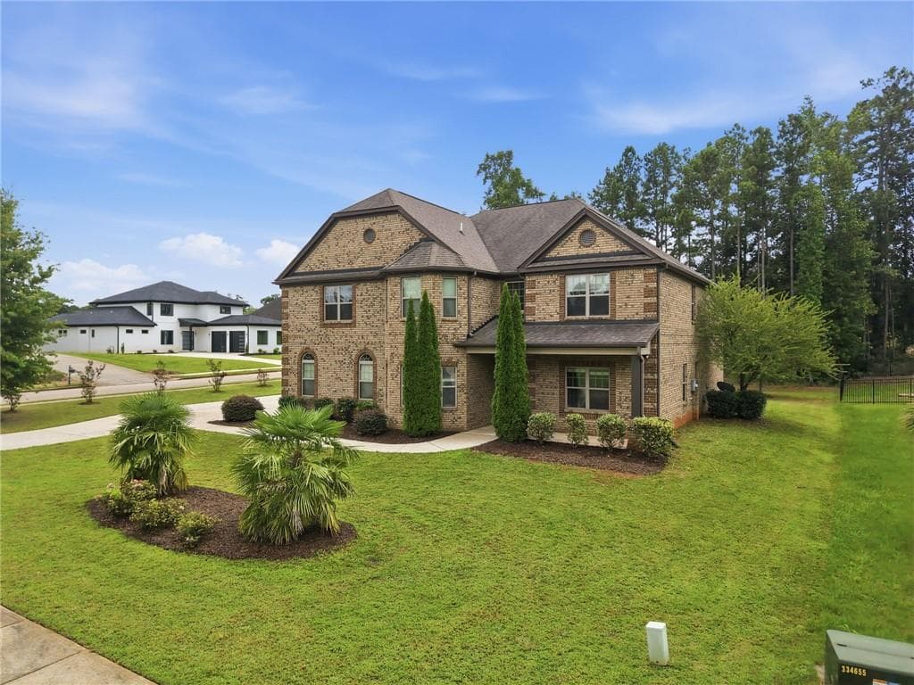 4 bedroom, 4 bathroom, 4,902 sq ft single family residence for sale at 2801 Karras Cove, Hampton, GA 30228 — photo 6