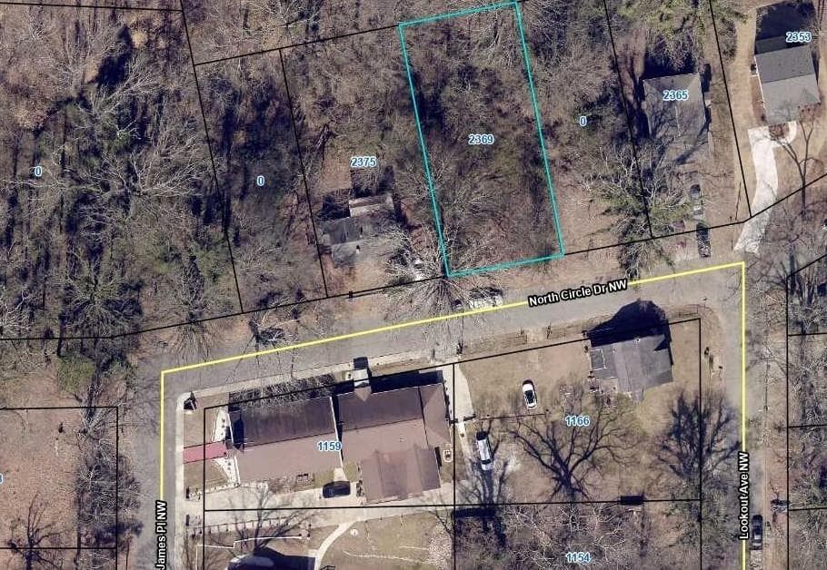 single family residence for sale at 2369 N Circle Drive, Atlanta, GA 30318 — photo 3