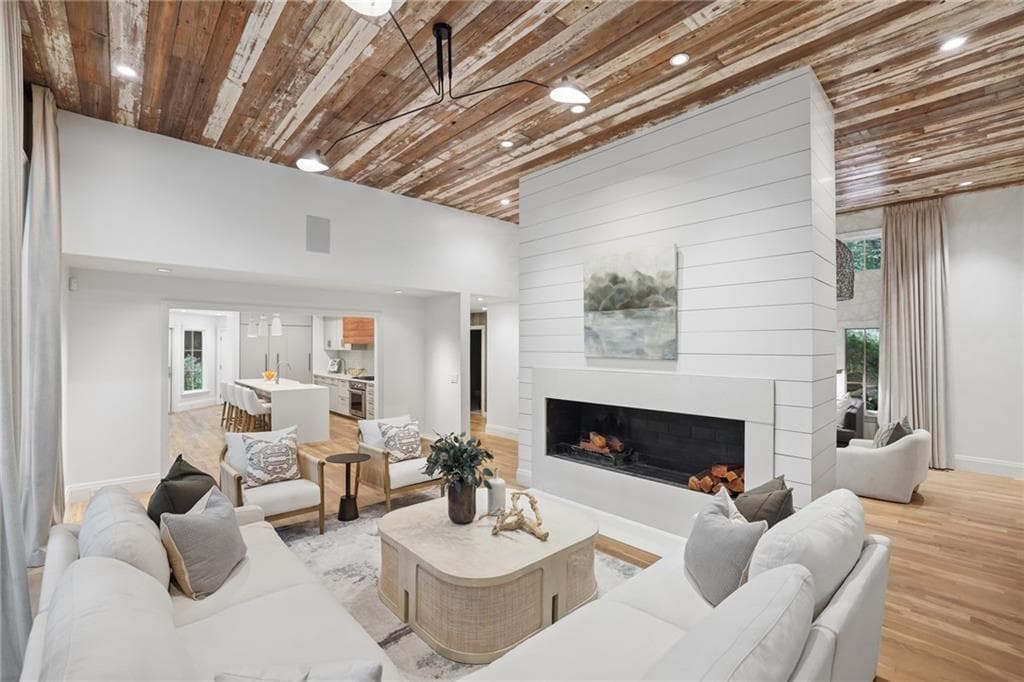 5 bedroom, 5 bathroom, 5,438 sq ft single family residence for sale at 695 W Conway Drive, Atlanta, GA 30327 — photo 10