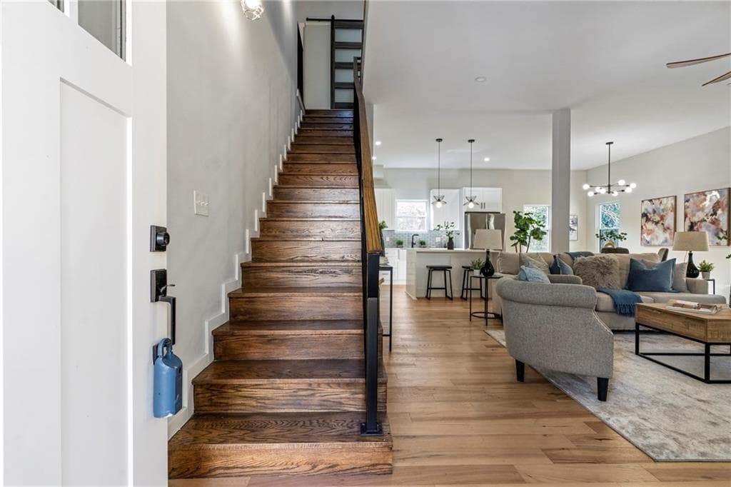 5 bedroom, 4 bathroom, 3,700 sq ft single family residence for sale at 1612 Orlando Street, Atlanta, GA 30311 — photo 3