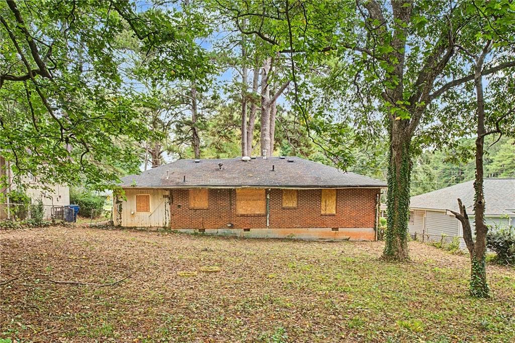 3 bedroom, 1 bathroom, 1,344 sq ft single family residence for sale at 2411 Baywood Drive, Atlanta, GA 30315 — photo 4