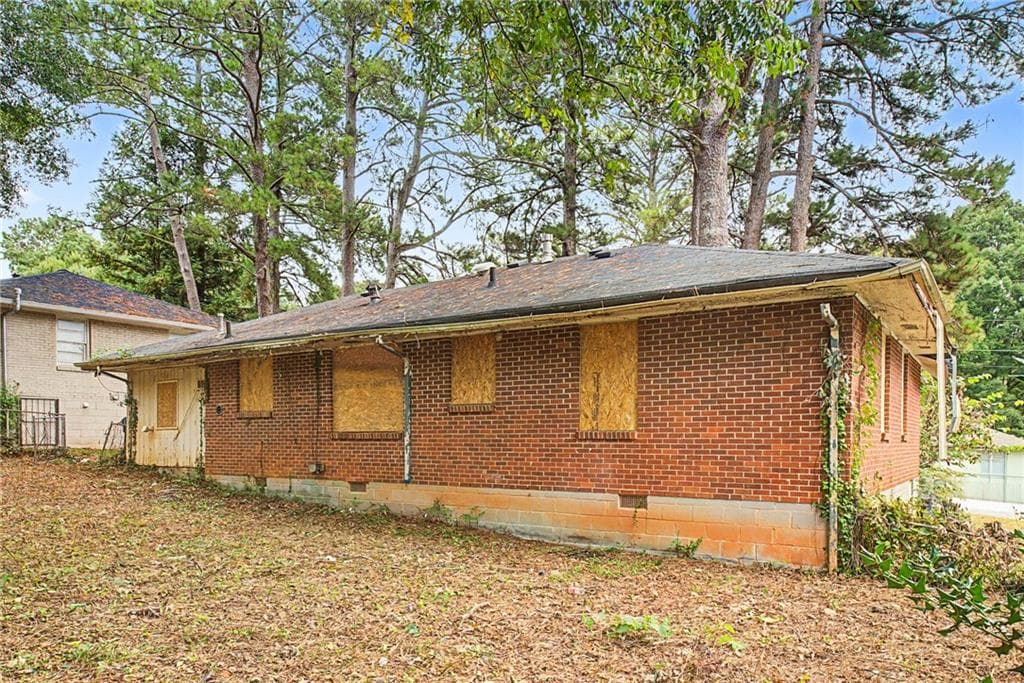 3 bedroom, 1 bathroom, 1,344 sq ft single family residence for sale at 2411 Baywood Drive, Atlanta, GA 30315 — photo 10