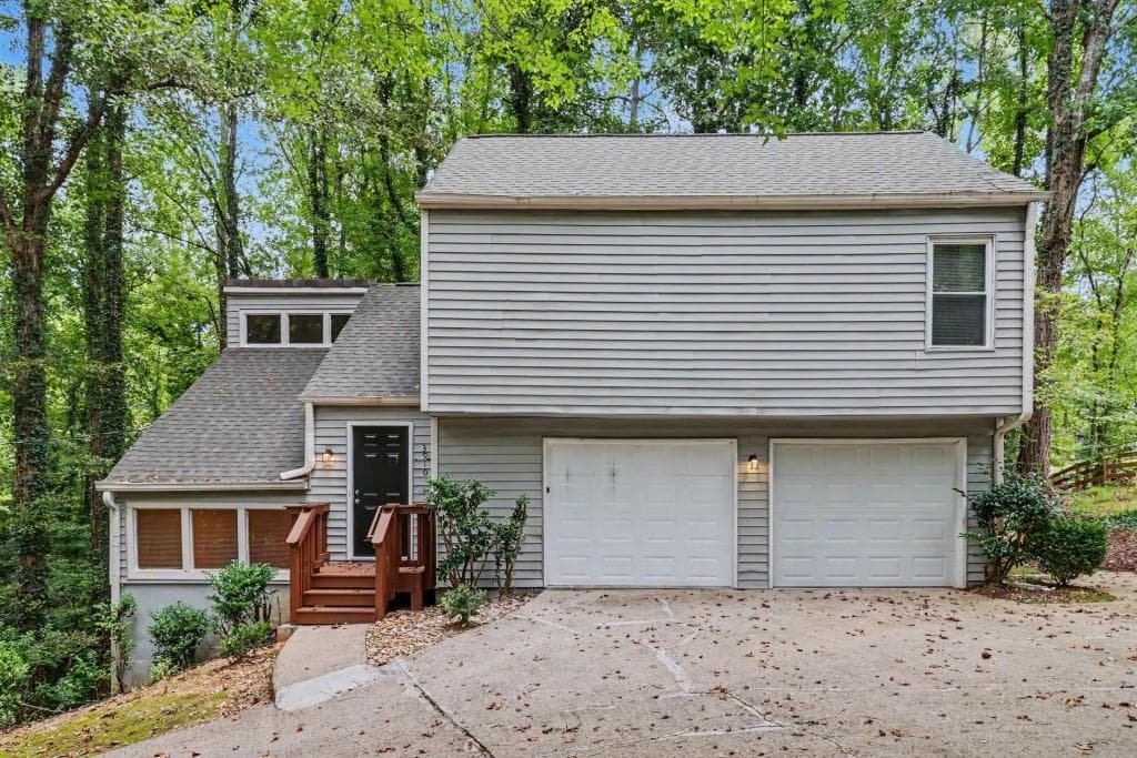 3 bedroom, 2 bathroom, 1,899 sq ft single family residence for sale at 3910 Rock Mill Parkway, Marietta, GA 30062