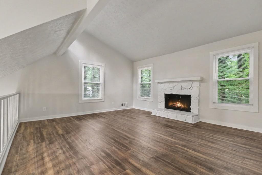 3 bedroom, 2 bathroom, 1,899 sq ft single family residence for sale at 3910 Rock Mill Parkway, Marietta, GA 30062 — photo 6