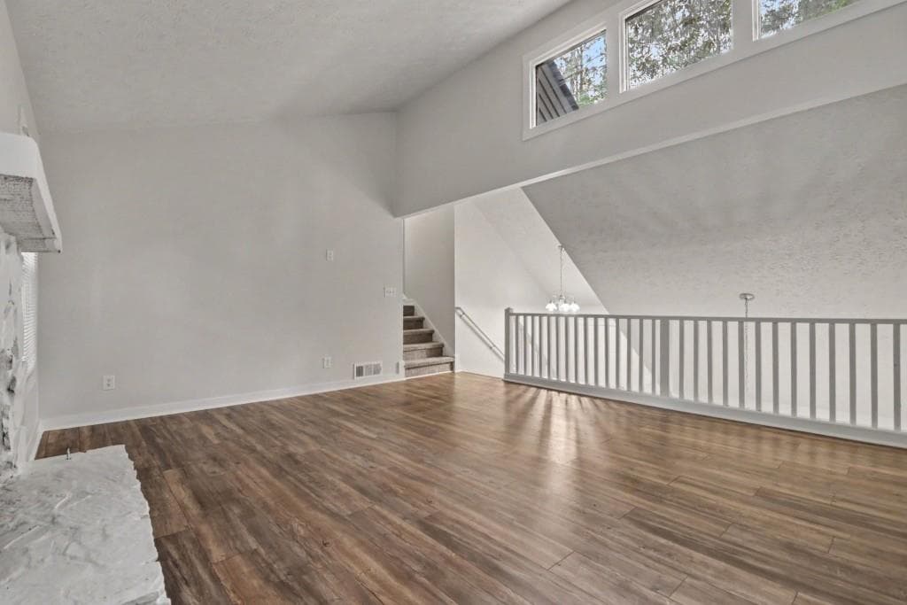 3 bedroom, 2 bathroom, 1,899 sq ft single family residence for sale at 3910 Rock Mill Parkway, Marietta, GA 30062 — photo 7