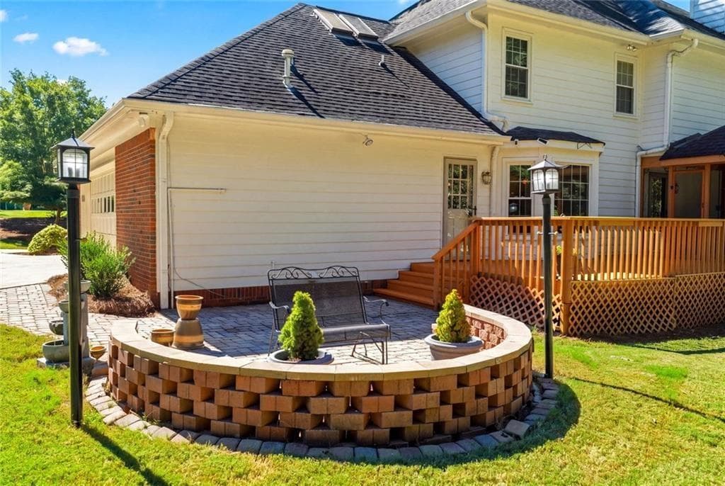 4 bedroom, 3 bathroom, 2,688 sq ft single family residence for sale at 4317 Jones Bridge Circle, Peachtree Corners, GA 30092 — photo 8