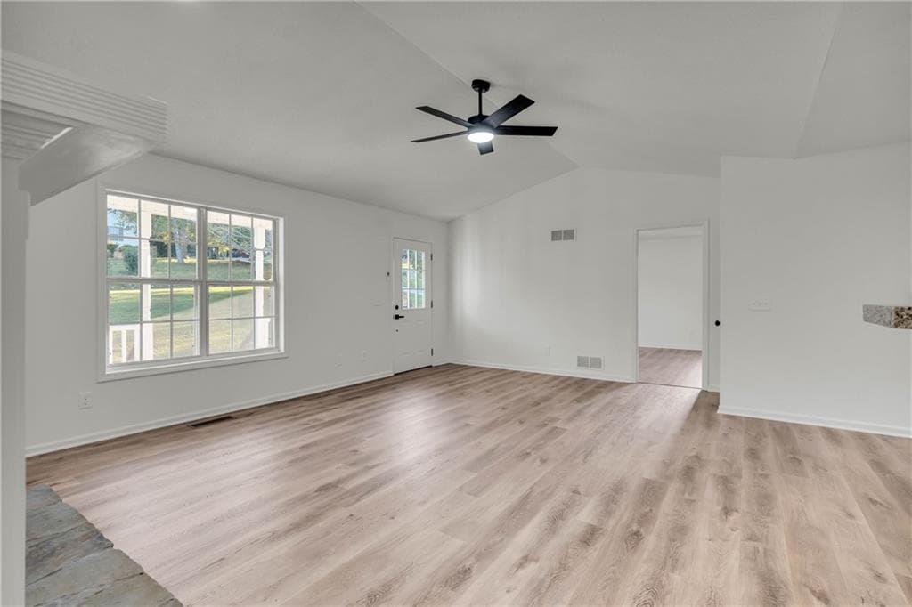 4 bedroom, 3 bathroom, 2,052 sq ft single family residence for sale at 284 Hobson Drive, Jasper, GA 30143 — photo 9