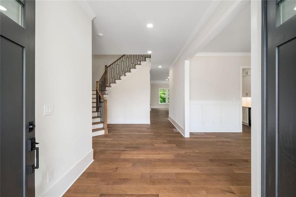 6 bedroom, 6 bathroom, 7,030 sq ft single family residence for sale at 1984 Highgrove Court, Atlanta, GA 30345 — photo 9