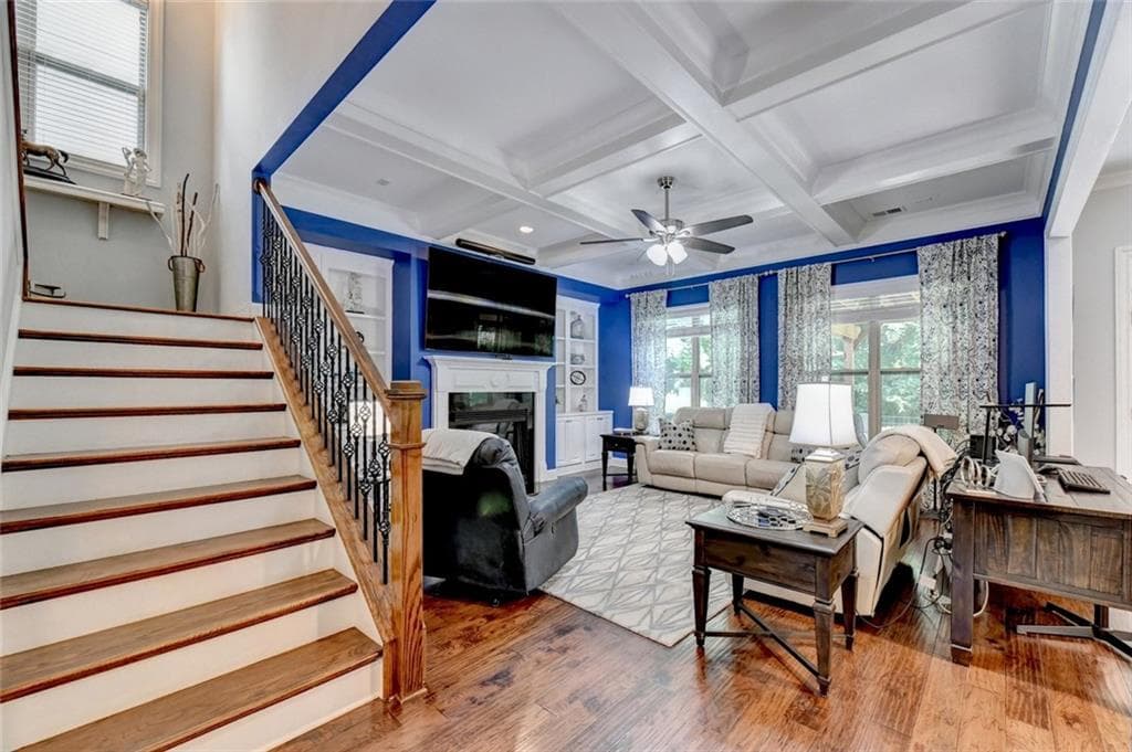 4 bedroom, 4 bathroom, 3,027 sq ft single family residence for sale at 7220 Winthrop Road, Alpharetta, GA 30005 — photo 9