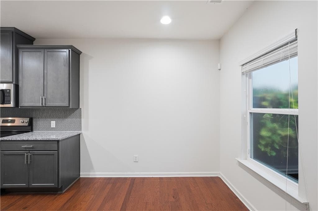 3 bedroom, 3 bathroom, 1,448 sq ft townhouse for sale at 5267 Mill Way, Stone Mountain, GA 30083 — photo 9