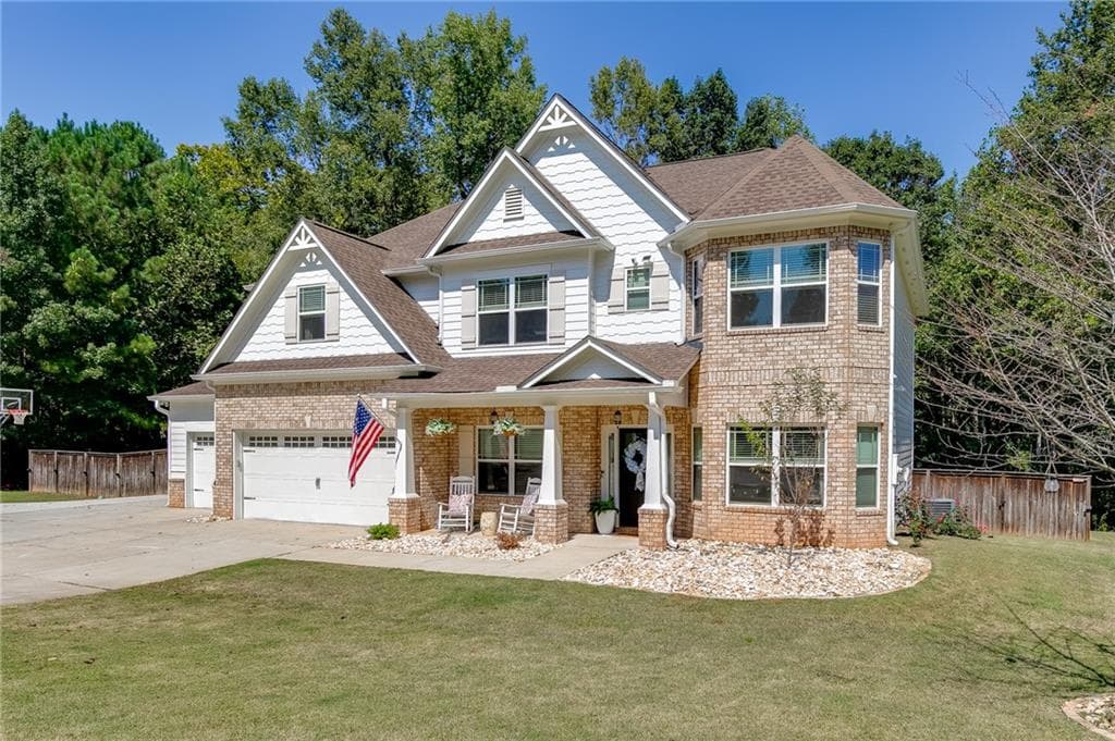 5 bedroom, 3 bathroom, 3,165 sq ft single family residence for sale at 1655 John Adams Court, Jefferson, GA 30549 — photo 3
