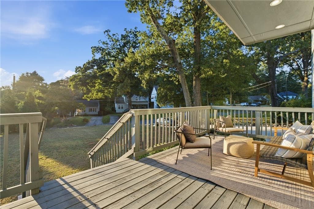 5 bedroom, 3 bathroom, 3,094 sq ft single family residence for sale at 480 S Howard Street, Atlanta, GA 30317 — photo 6