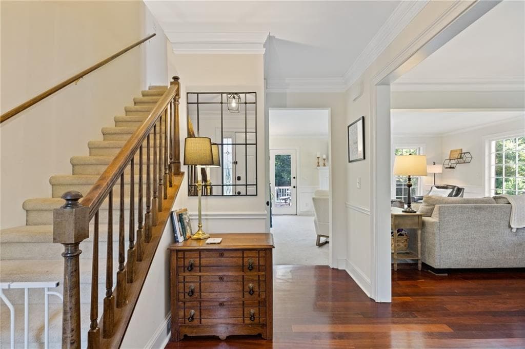4 bedroom, 3 bathroom, 2,800 sq ft single family residence for sale at 5023 Winford Court, Peachtree Corners, GA 30092 — photo 3