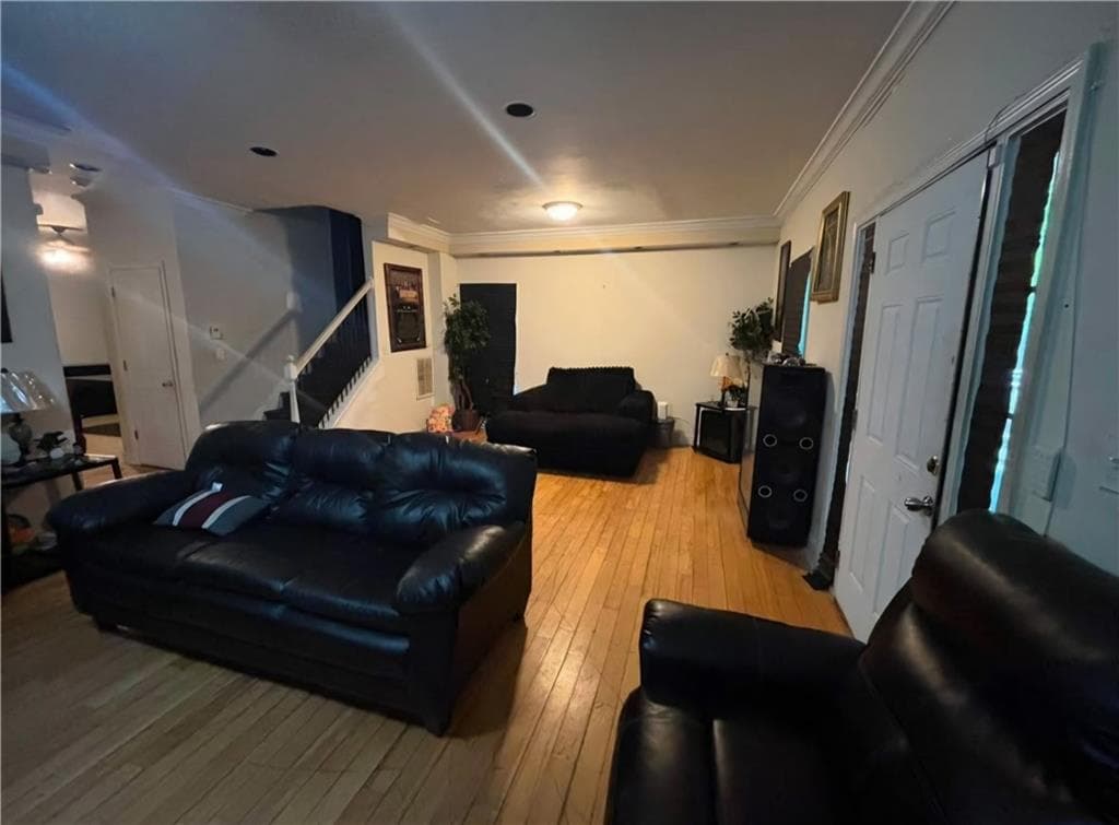 5 bedroom, 4 bathroom, 2,141 sq ft single family residence for sale at 2968 Hapeville Road, Atlanta, GA 30354 — photo 3