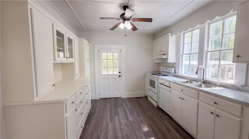 3 bedroom, 2 bathroom, 2,093 sq ft single family residence for sale at 289 Almon Road, Covington, GA 30014 — photo 2