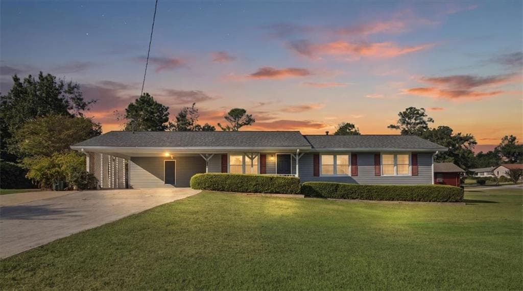 3 bedroom, 2 bathroom, 1,335 sq ft single family residence for sale at 2293 Briarwood Circle, Conyers, GA 30094