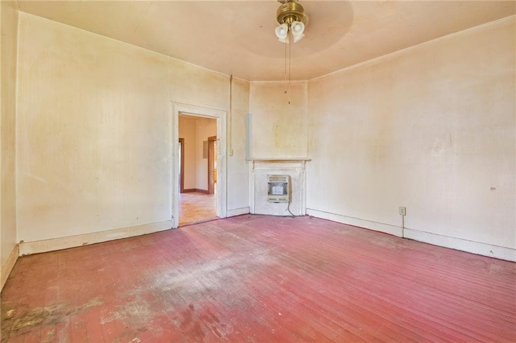 2 bedroom, 1 bathroom, 1,311 sq ft single family residence for sale at 62 Pine Street, Griffin, GA 30223 — photo 7