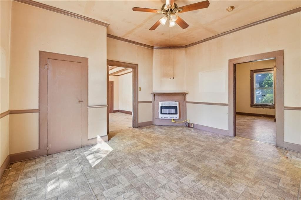2 bedroom, 1 bathroom, 1,311 sq ft single family residence for sale at 62 Pine Street, Griffin, GA 30223 — photo 9