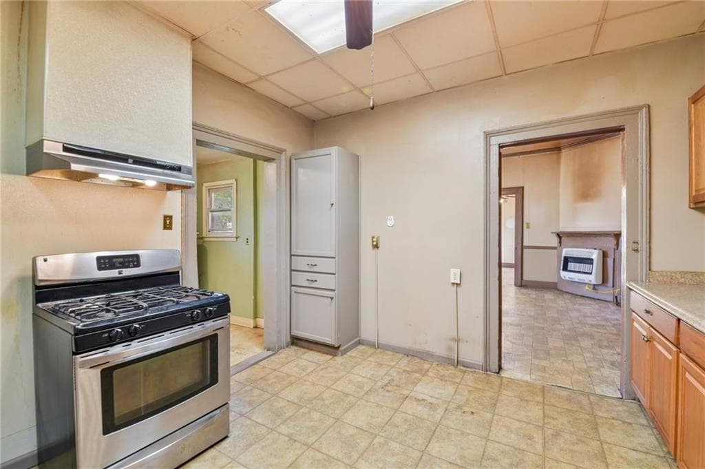 2 bedroom, 1 bathroom, 1,311 sq ft single family residence for sale at 62 Pine Street, Griffin, GA 30223 — photo 10