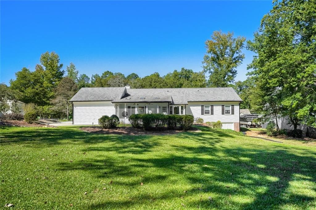 2 bedroom, 2 bathroom, 1,860 sq ft single family residence for sale at 7270 Tara Drive, Villa Rica, GA 30180 — photo 5