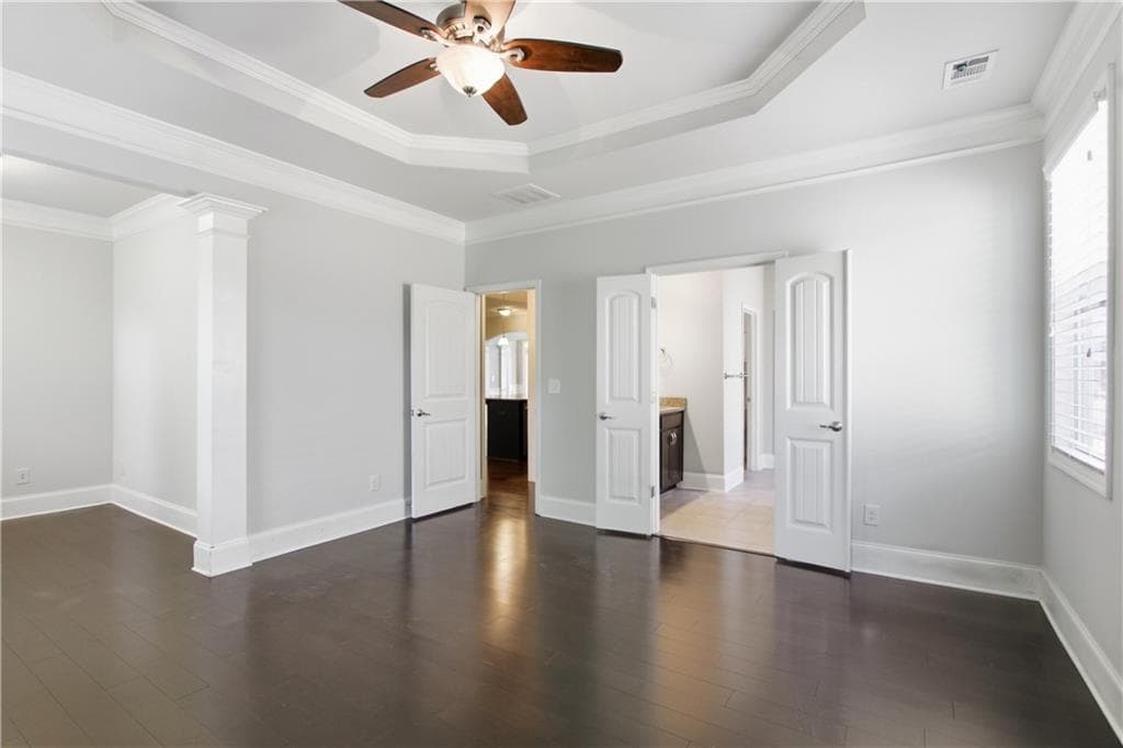 3 bedroom, 2 bathroom, 5,006 sq ft single family residence for sale at 6785 Bransford Drive, Cumming, GA 30040 — photo 4