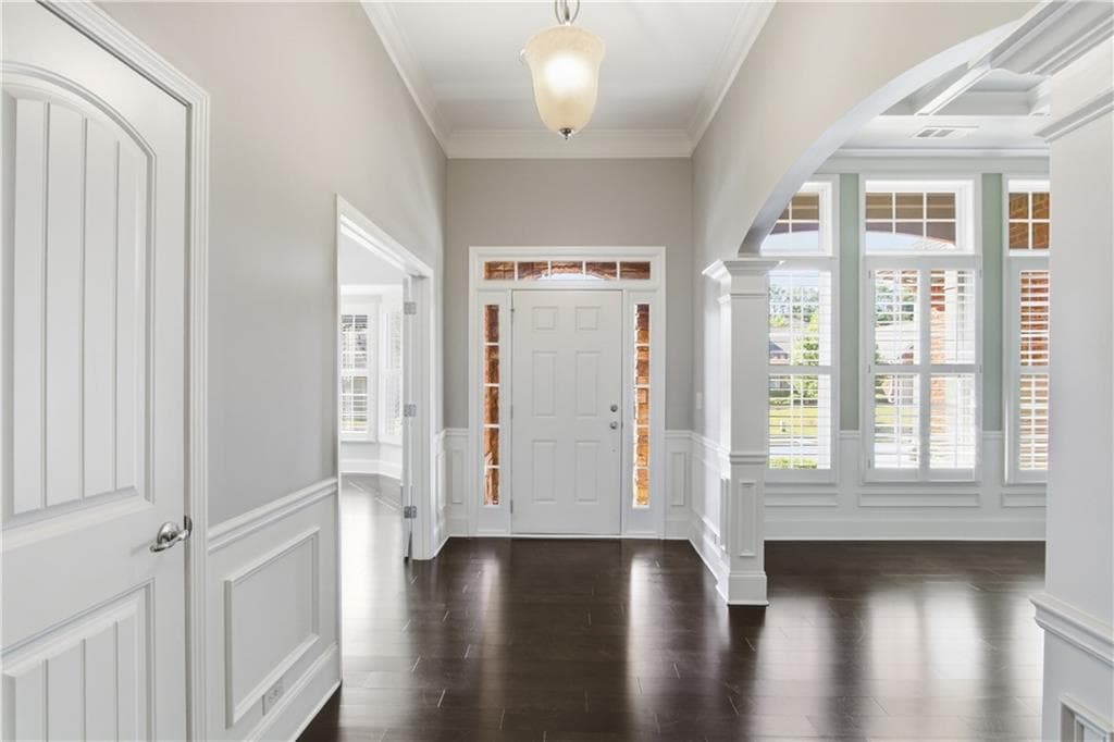 3 bedroom, 2 bathroom, 5,006 sq ft single family residence for sale at 6785 Bransford Drive, Cumming, GA 30040 — photo 6