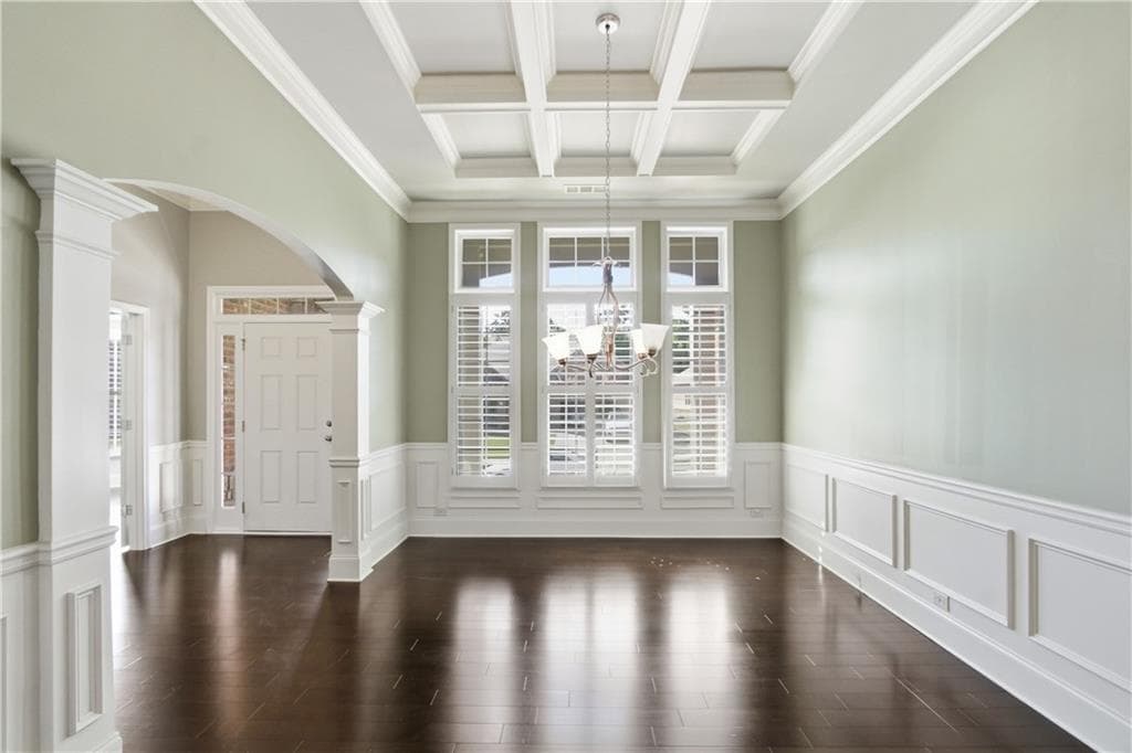 3 bedroom, 2 bathroom, 5,006 sq ft single family residence for sale at 6785 Bransford Drive, Cumming, GA 30040 — photo 7