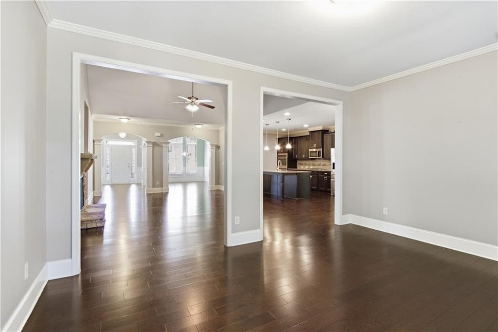 3 bedroom, 2 bathroom, 5,006 sq ft single family residence for sale at 6785 Bransford Drive, Cumming, GA 30040 — photo 10