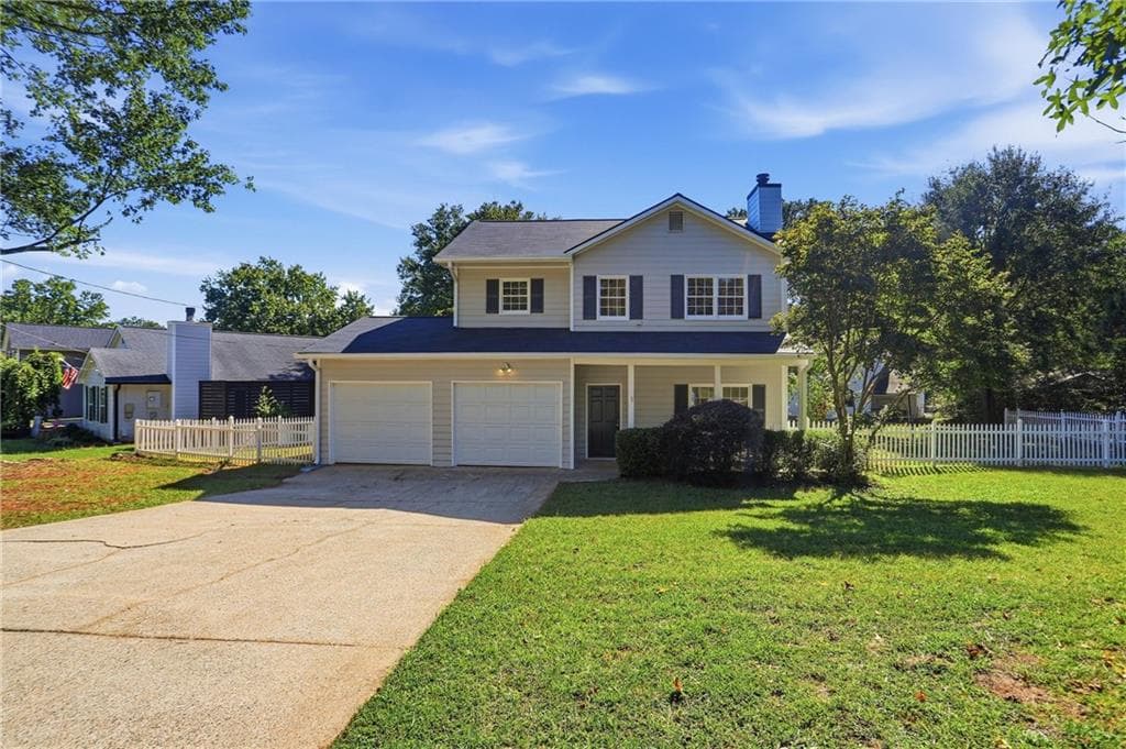 3 bedroom, 3 bathroom, 1,576 sq ft single family residence for sale at 4400 Hidden Meadow Circle, Sugar Hill, GA 30518
