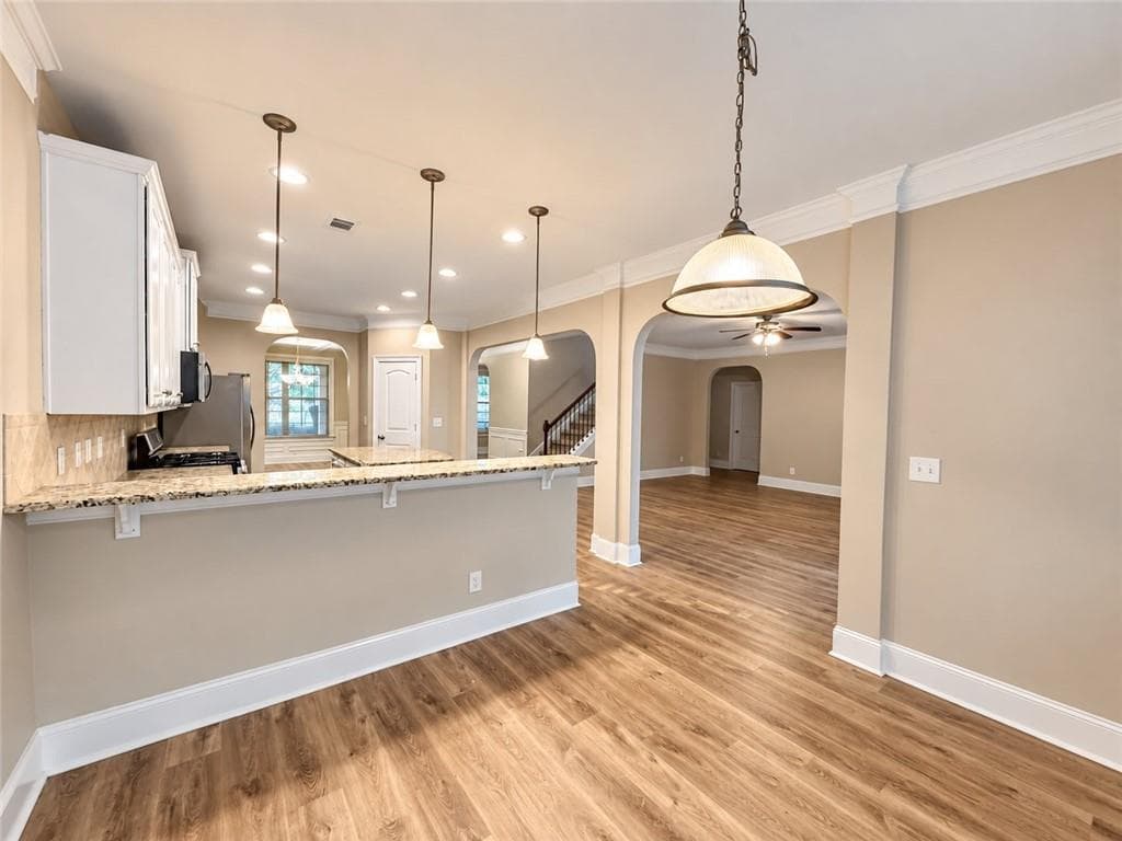 5 bedroom, 4 bathroom, 3,668 sq ft single family residence for sale at 38 Canyon View Drive, Newnan, GA 30265 — photo 9
