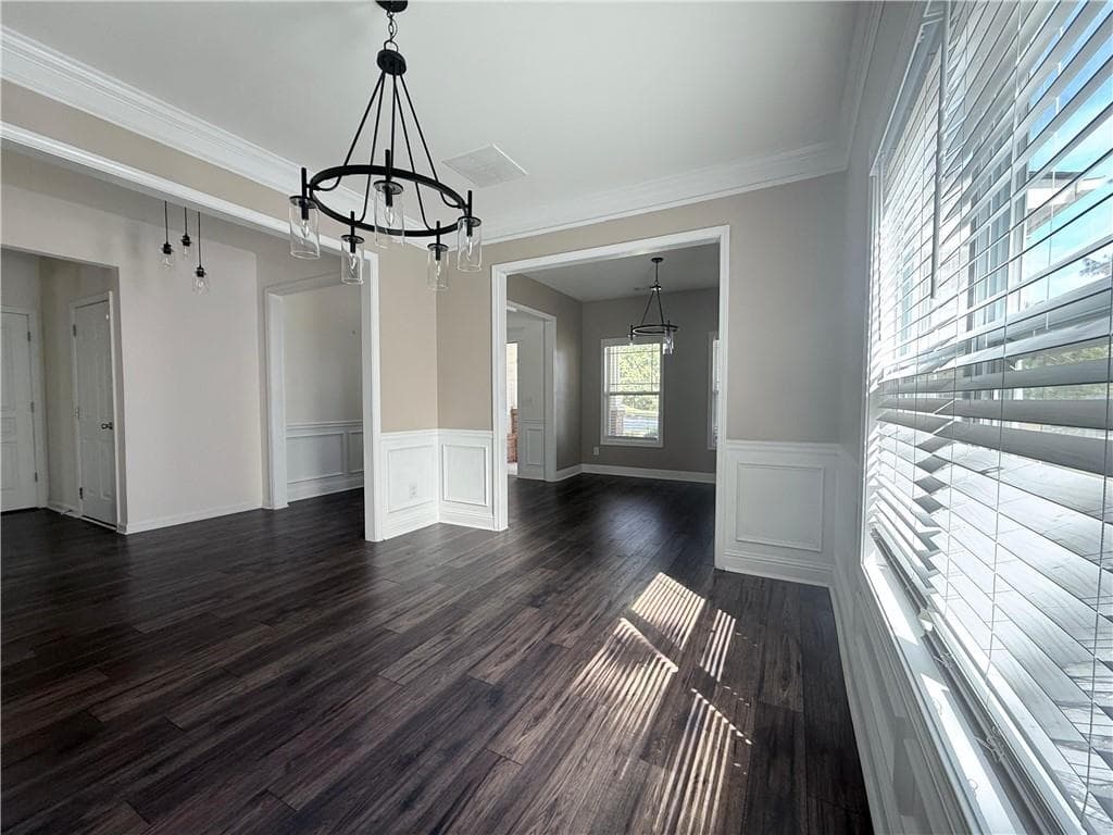 4 bedroom, 3 bathroom, 2,424 sq ft single family residence for sale at 4266 Suwanee Brook Court, Buford, GA 30518 — photo 8