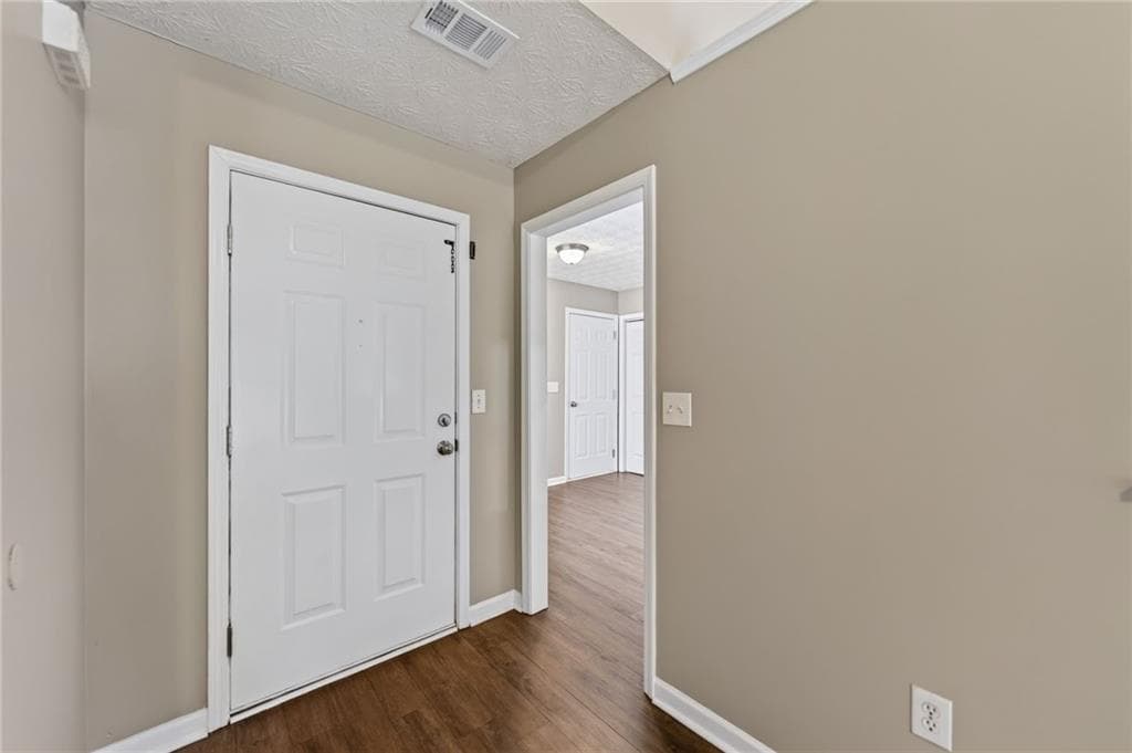 3 bedroom, 2 bathroom, 1,349 sq ft single family residence for sale at 914 Masters Drive, Monroe, GA 30655 — photo 6