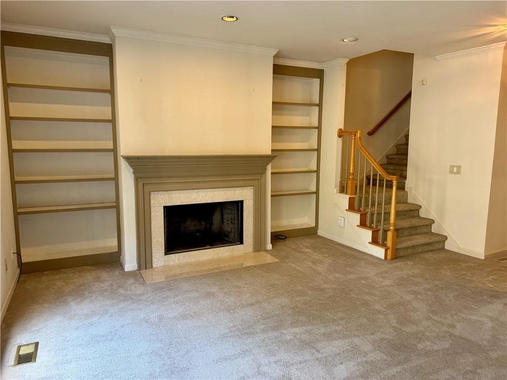 3 bedroom, 4 bathroom, 2,744 sq ft townhouse for sale at 2544 Oakwood Trace, Smyrna, GA 30080 — photo 4