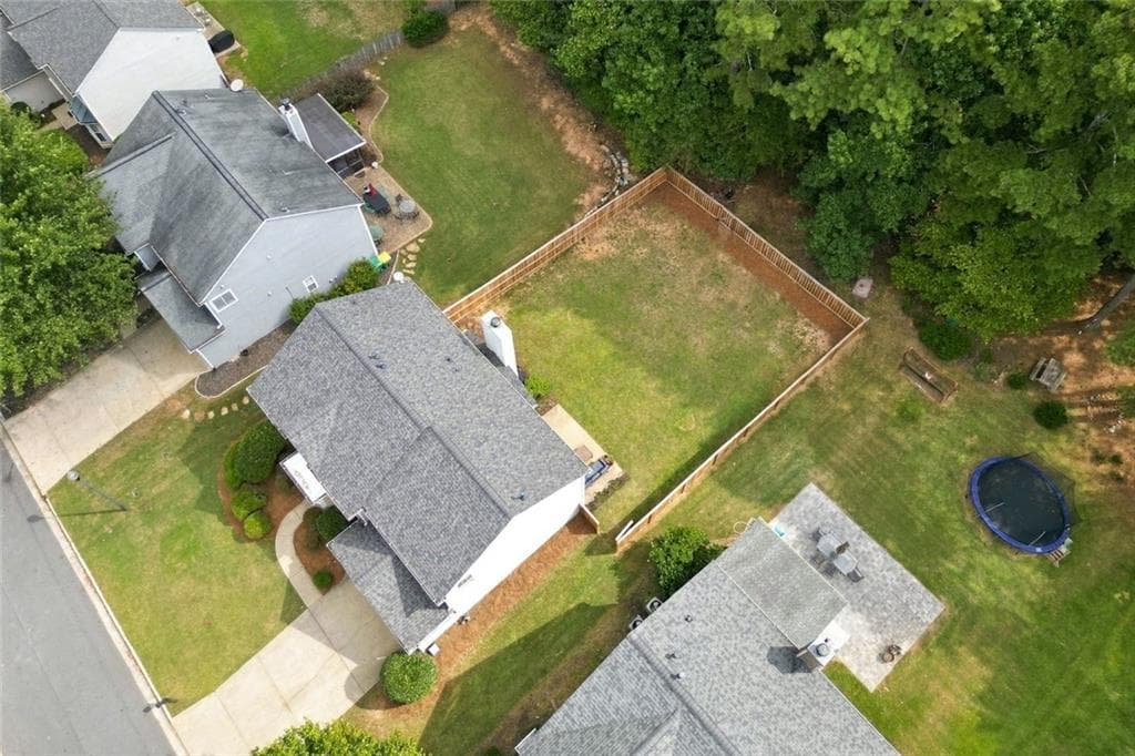 4 bedroom, 3 bathroom, 2,369 sq ft single family residence for sale at 124 Santa Anita Trail, Woodstock, GA 30189 — photo 4