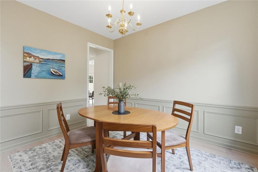 4 bedroom, 3 bathroom, 2,369 sq ft single family residence for sale at 124 Santa Anita Trail, Woodstock, GA 30189 — photo 7