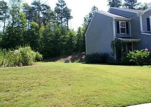 3 bedroom, 3 bathroom, 1,750 sq ft single family residence for rent at 2735 Belleglade Pte, Cumming, GA 30040 for $2,200 a month — photo 2