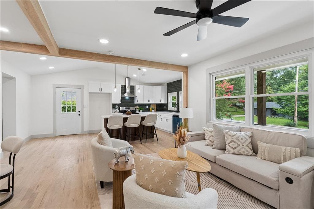 4 bedroom, 2 bathroom, 1,516 sq ft single family residence for sale at 2720 Sherwood Road, Smyrna, GA 30082 — photo 6
