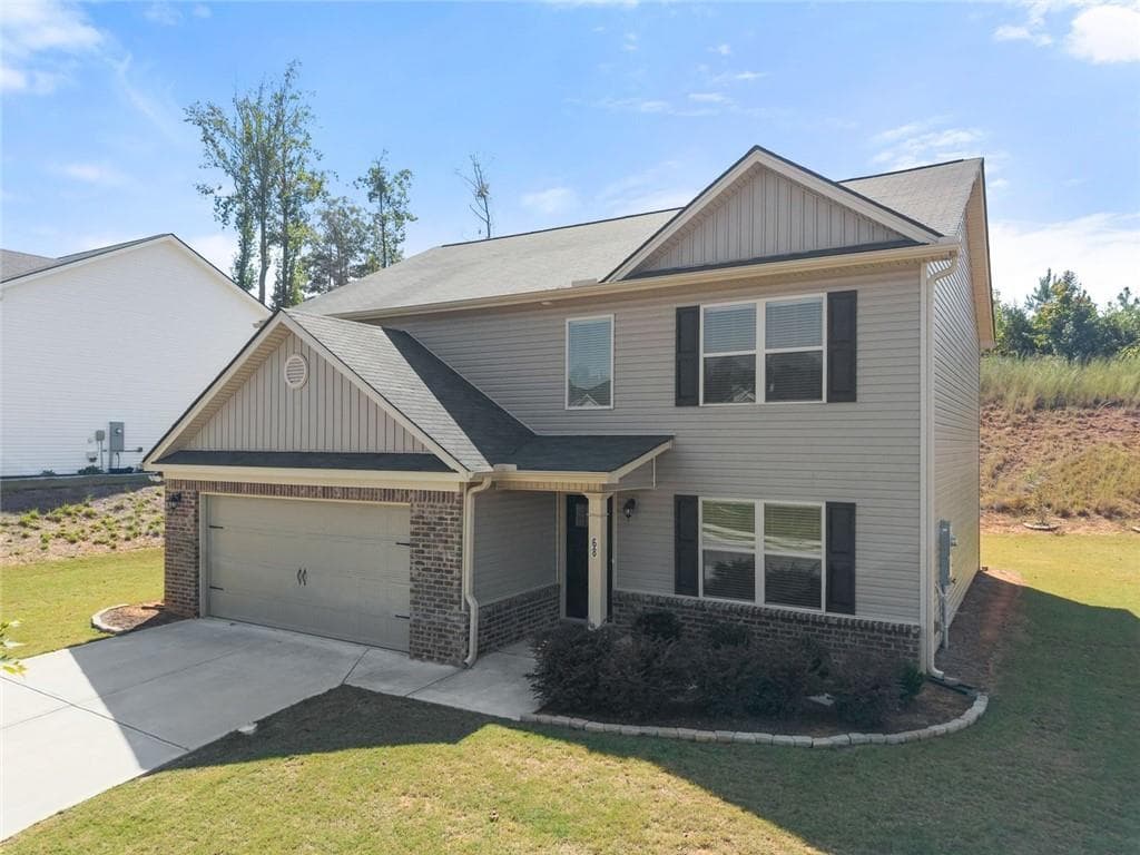 4 bedroom, 3 bathroom, 2,267 sq ft single family residence for sale at 68 Suwannee Way, Jefferson, GA 30549 — photo 2