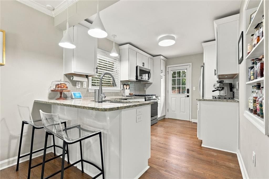 3 bedroom, 2 bathroom, 1,590 sq ft single family residence for sale at 2567 Mccurdy Way, Decatur, GA 30033 — photo 5