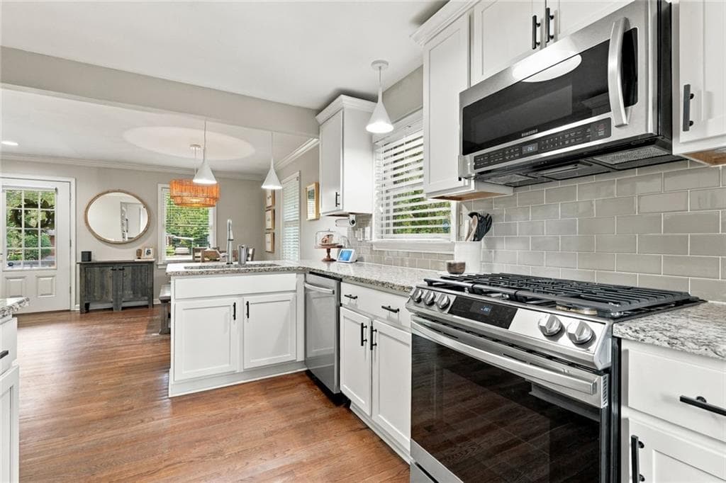 3 bedroom, 2 bathroom, 1,590 sq ft single family residence for sale at 2567 Mccurdy Way, Decatur, GA 30033 — photo 6