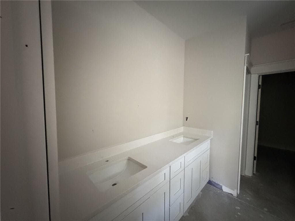 3 bedroom, 2 bathroom, 2,297 sq ft single family residence for sale at 8725 Highway 136, Talking Rock, GA 30175 — photo 8