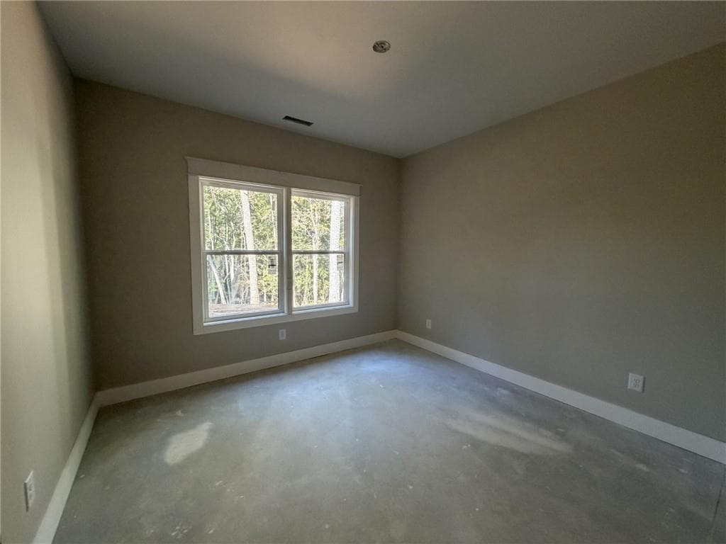 3 bedroom, 2 bathroom, 2,297 sq ft single family residence for sale at 8725 Highway 136, Talking Rock, GA 30175 — photo 10