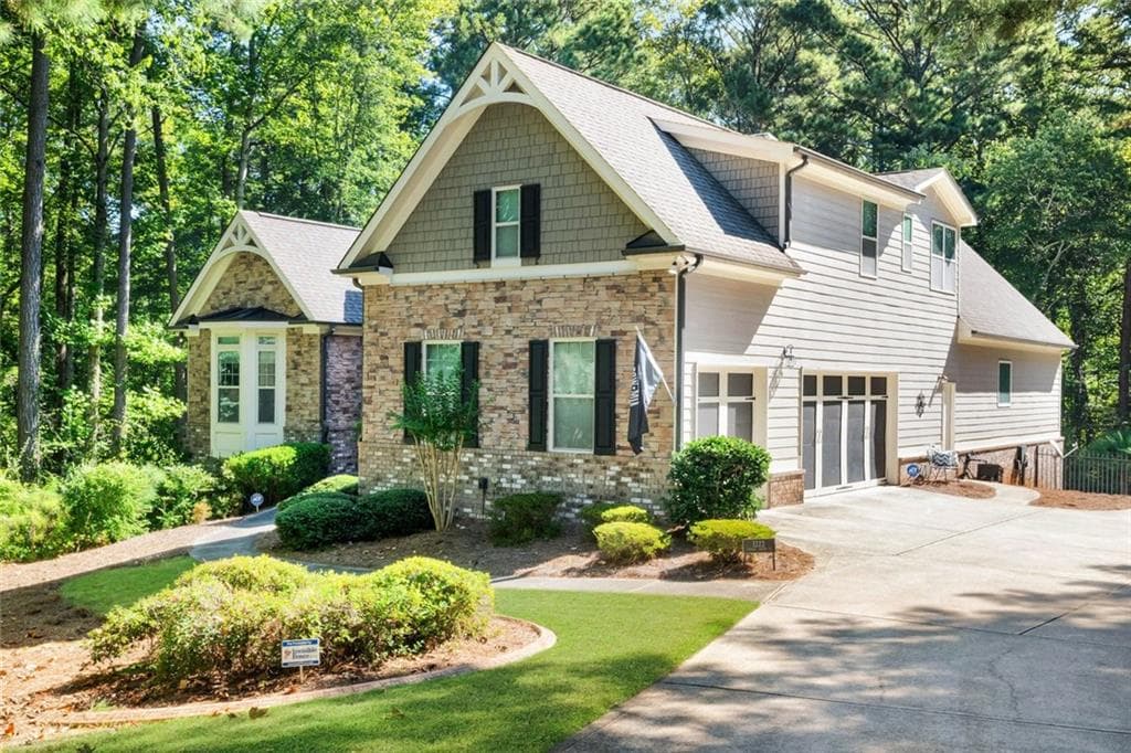 6 bedroom, 5 bathroom, 5,211 sq ft single family residence for sale at 1222 Eagles Creek Court, Acworth, GA 30101