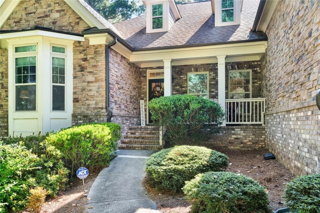 6 bedroom, 5 bathroom, 5,211 sq ft single family residence for sale at 1222 Eagles Creek Court, Acworth, GA 30101 — photo 3